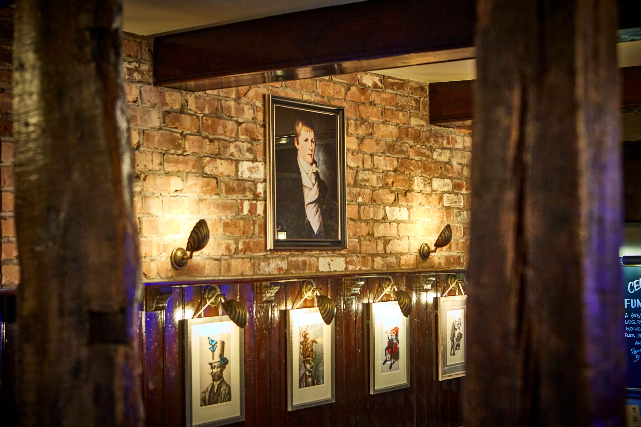 Royal George internal photo of Lee Jones