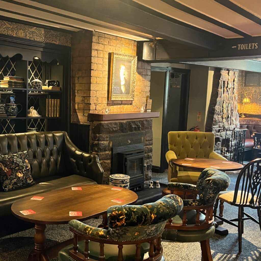JW Lees Pack Horse snug interior