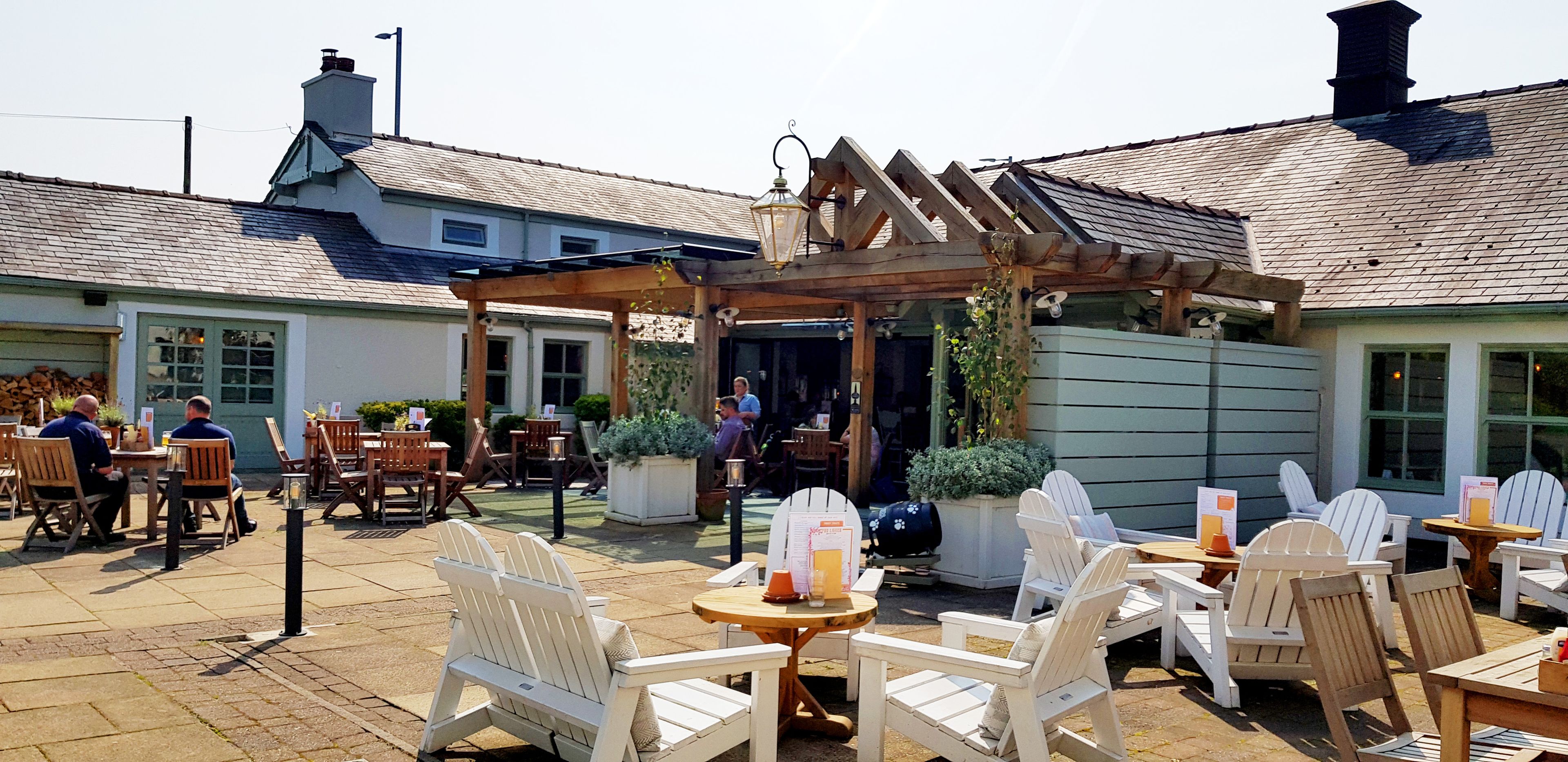 Beer Garden Pub